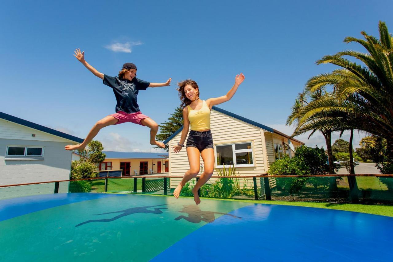 Carters Beach Top 10 Holiday Park Westport Buitenkant foto
