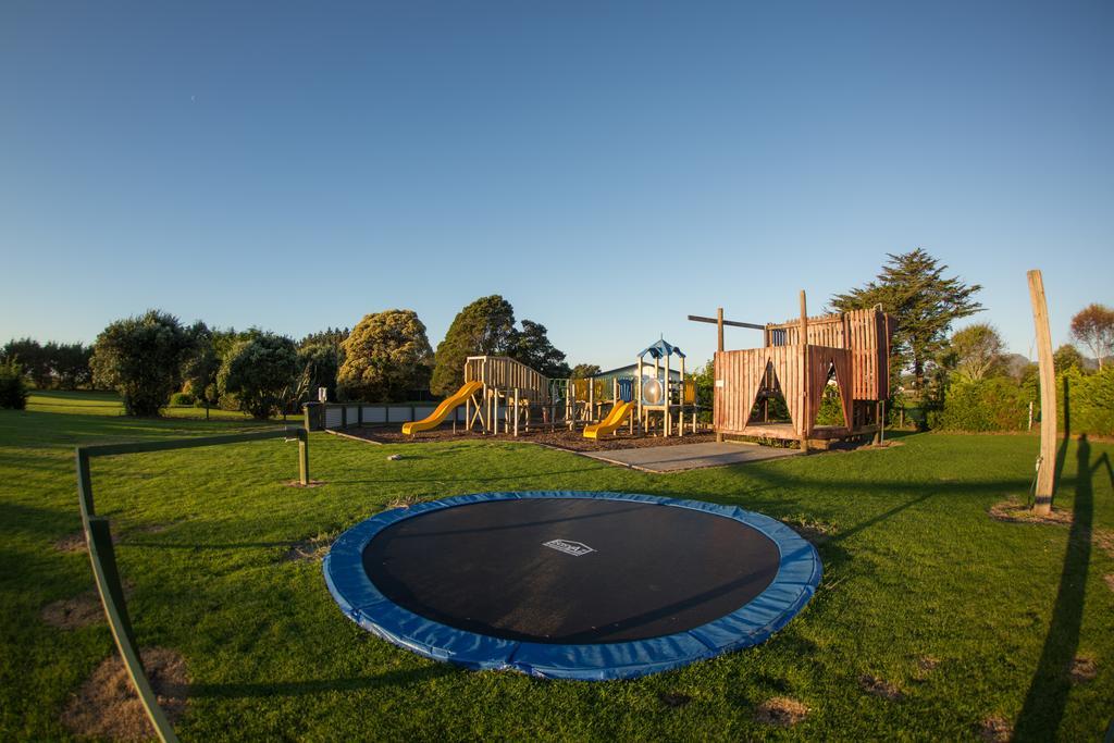 Carters Beach Top 10 Holiday Park Westport Buitenkant foto